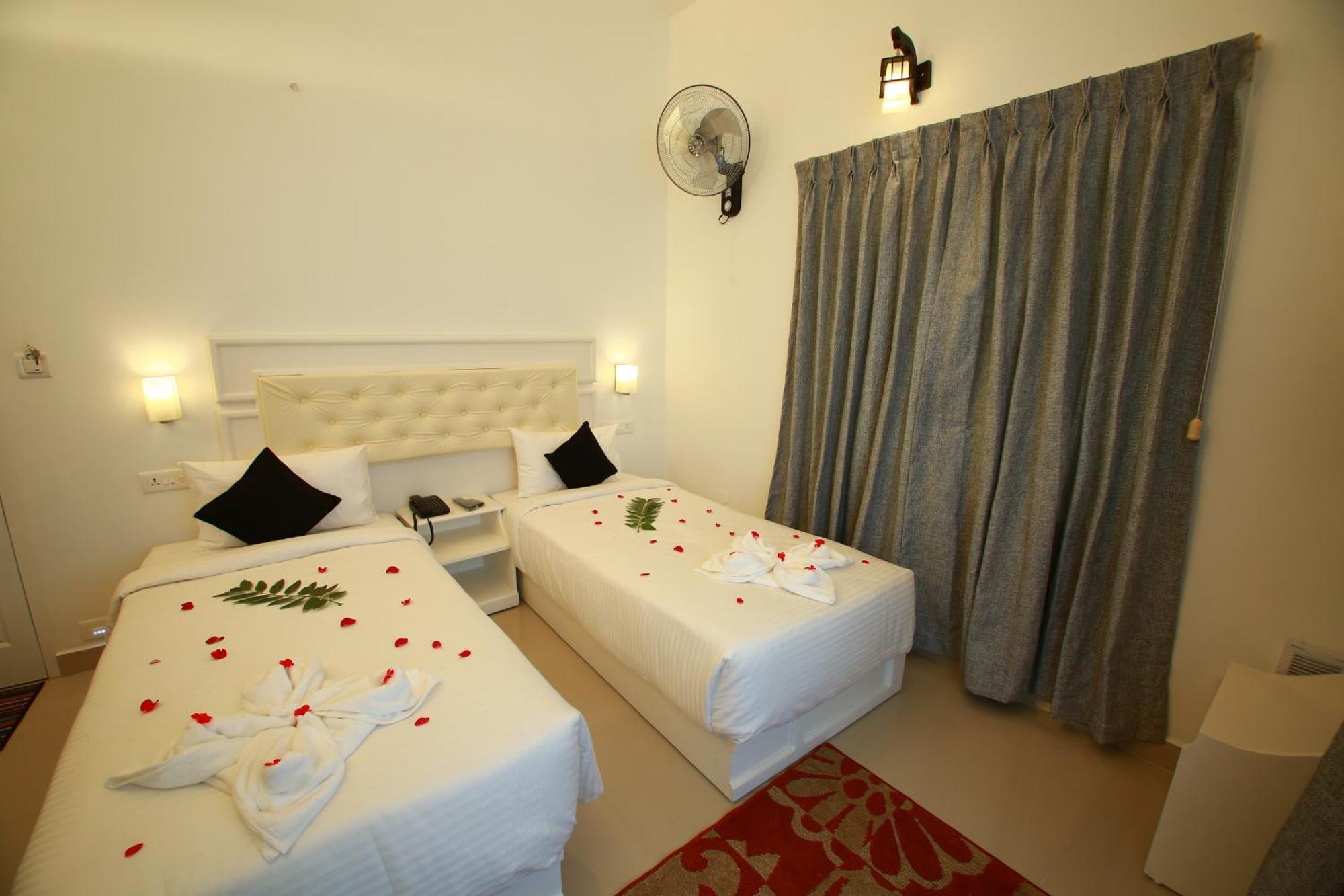 Appartamento Olive Periyar Thekkady Esterno foto